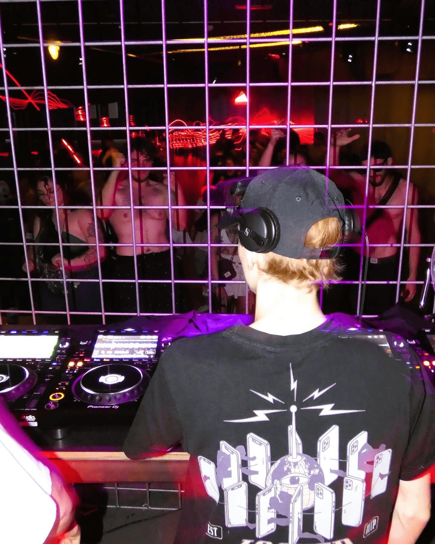 Prayz en live à Dark Cube
