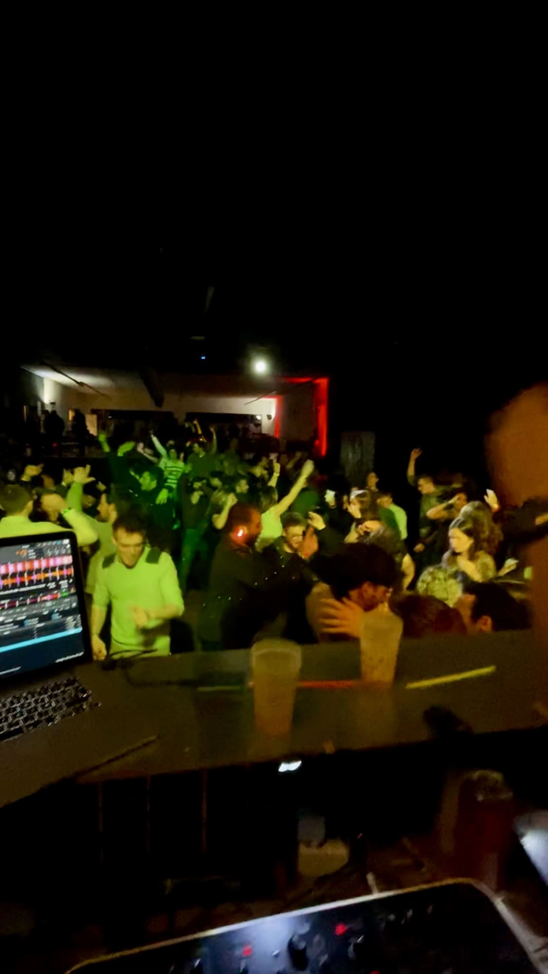 Rosewave en performance - Proclamation